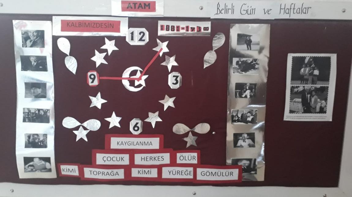 Okulumuz Sosyal Bilgiler Öğretmeni Akif YILDIRAN 10 Kasım Atatürk'ü Anma Köşesi Hazırladı